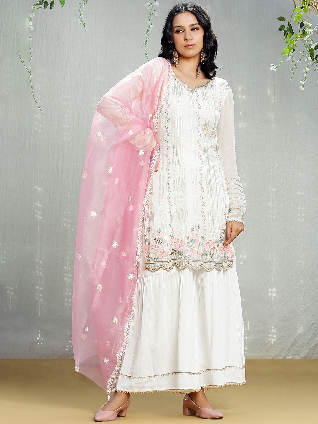 

SEW Floral Sequined Embroidered Sweetheart Neck Anarkali Kurta With Palazzo And Dupatta, White