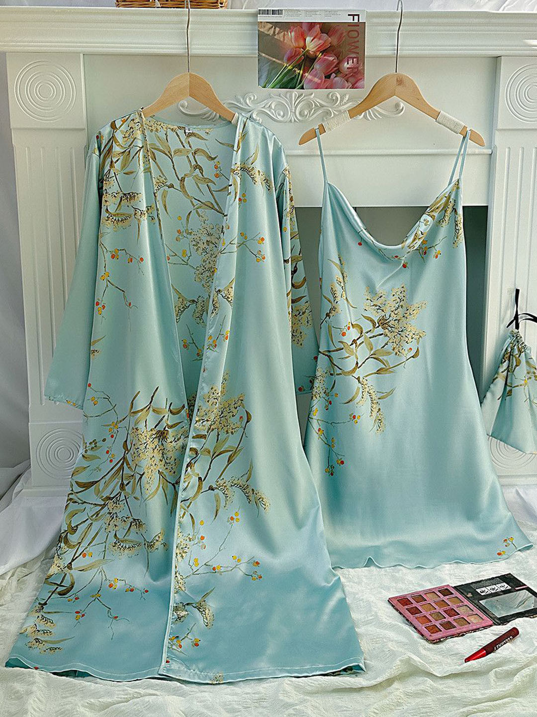

ETC Printed Shoulder Straps Sleeveless Nightdress Comes With Robe, Green