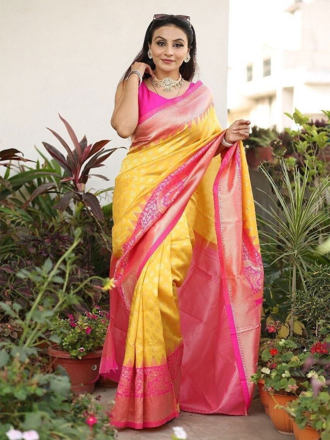 

Upalksh Woven Design Zari Kanjeevaram Saree, Yellow