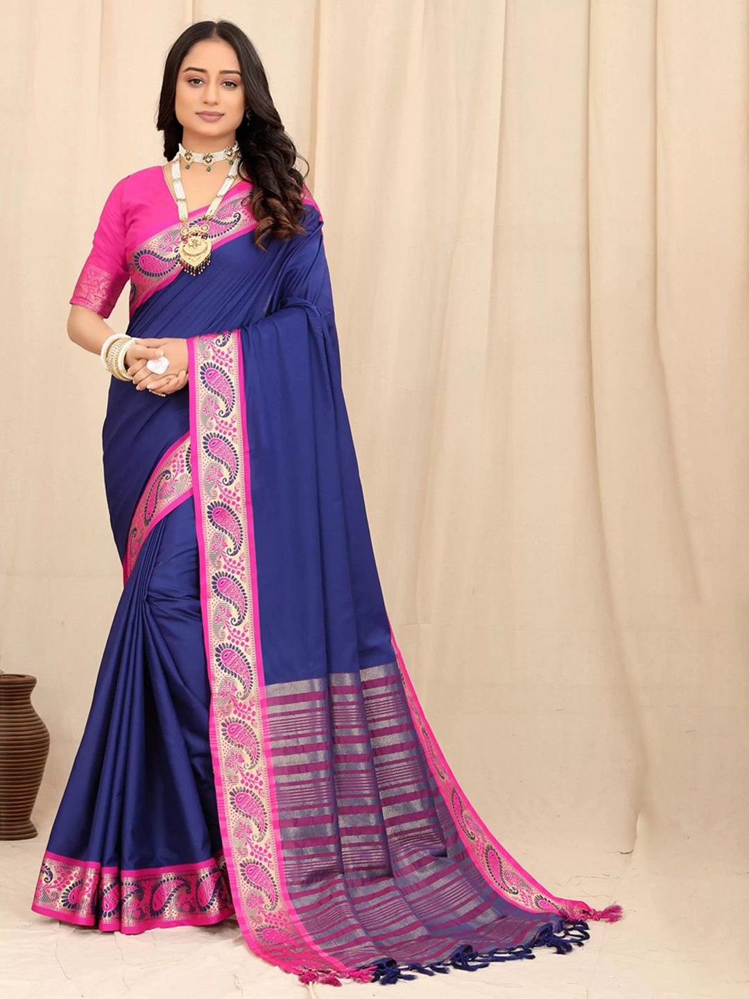 

A TO Z CART Saree With Blouse Piece, Blue