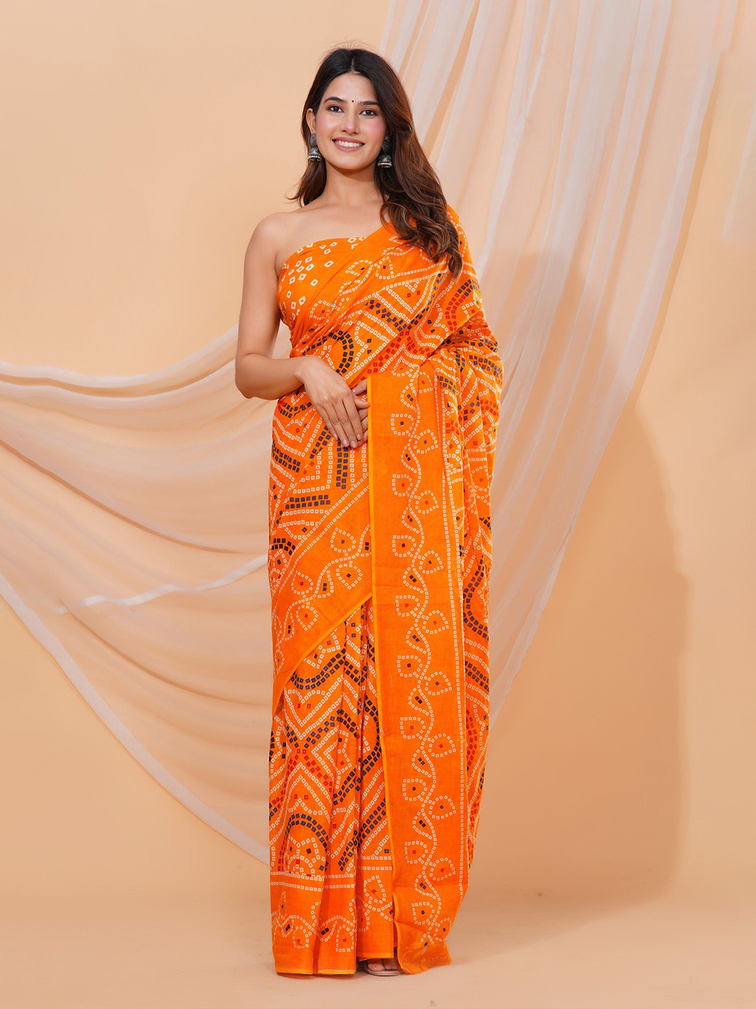 

Shivanya Handicrafts Floral Pure Cotton Block Print Saree, Orange