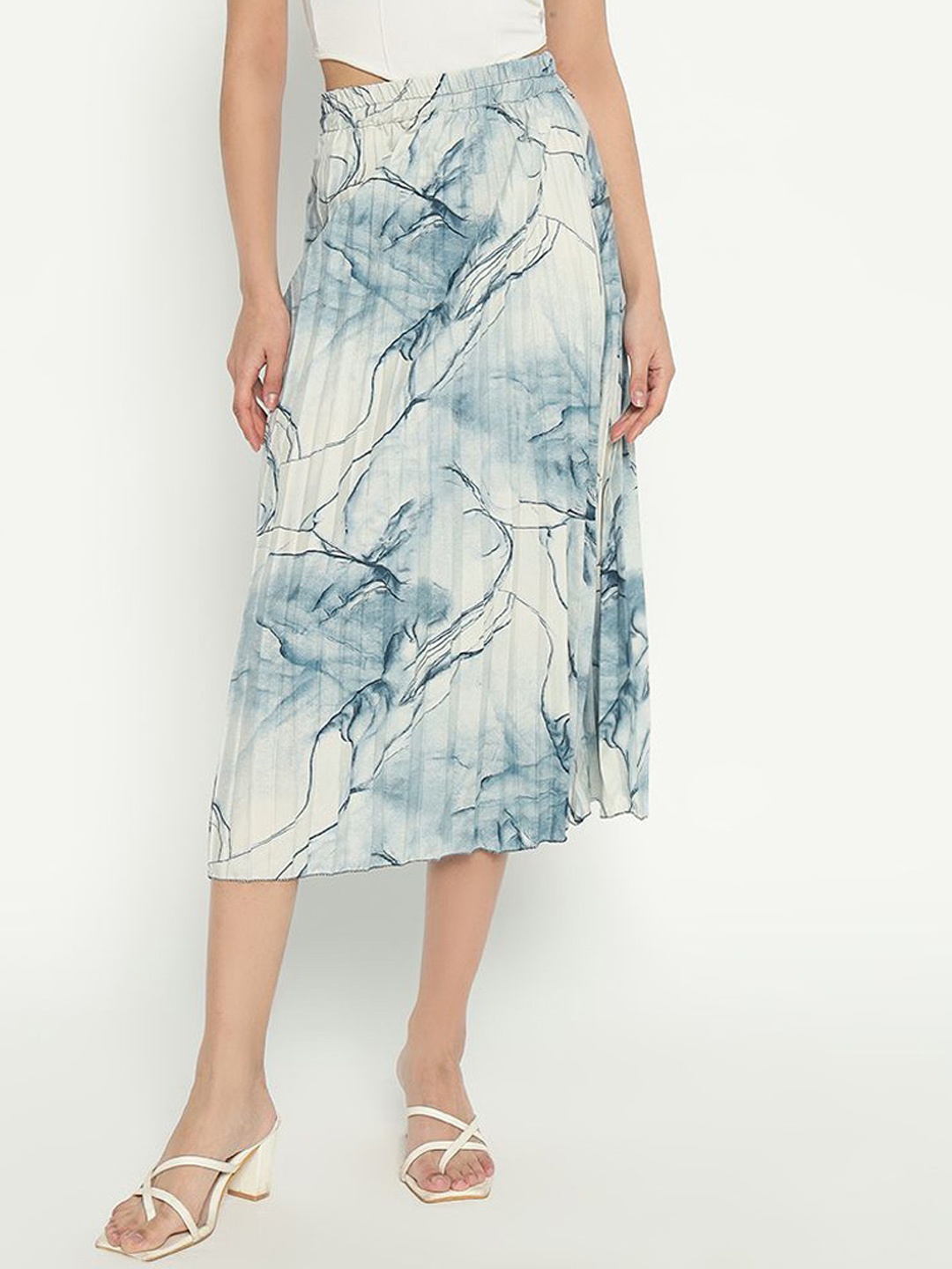 

Raiyani Enterprise Printed Flared Midi Skirt, Off white