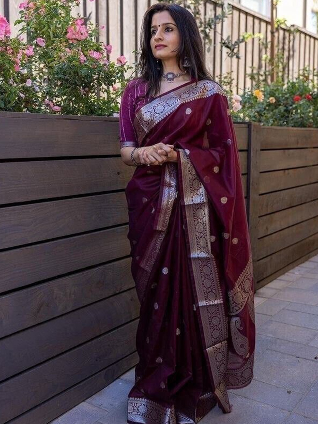 

Upalksh Ethnic Motifs Woven Design Zari Kanjeevaram Saree, Maroon