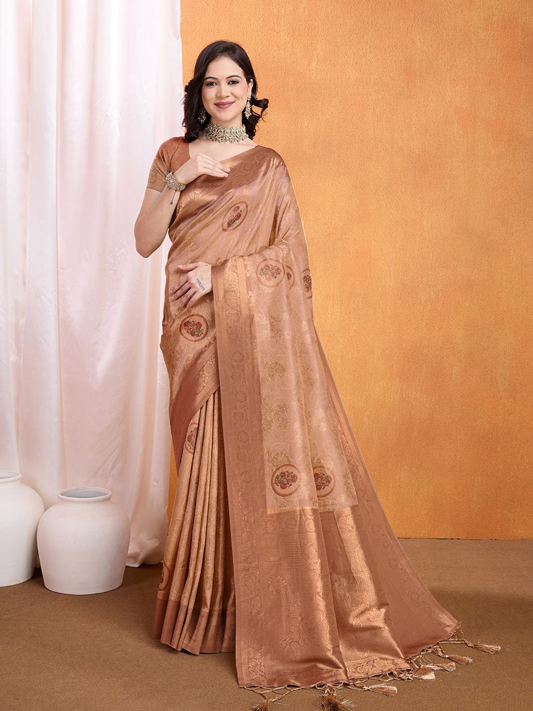 

Mitera Paisley Zari Banarasi Saree, Peach