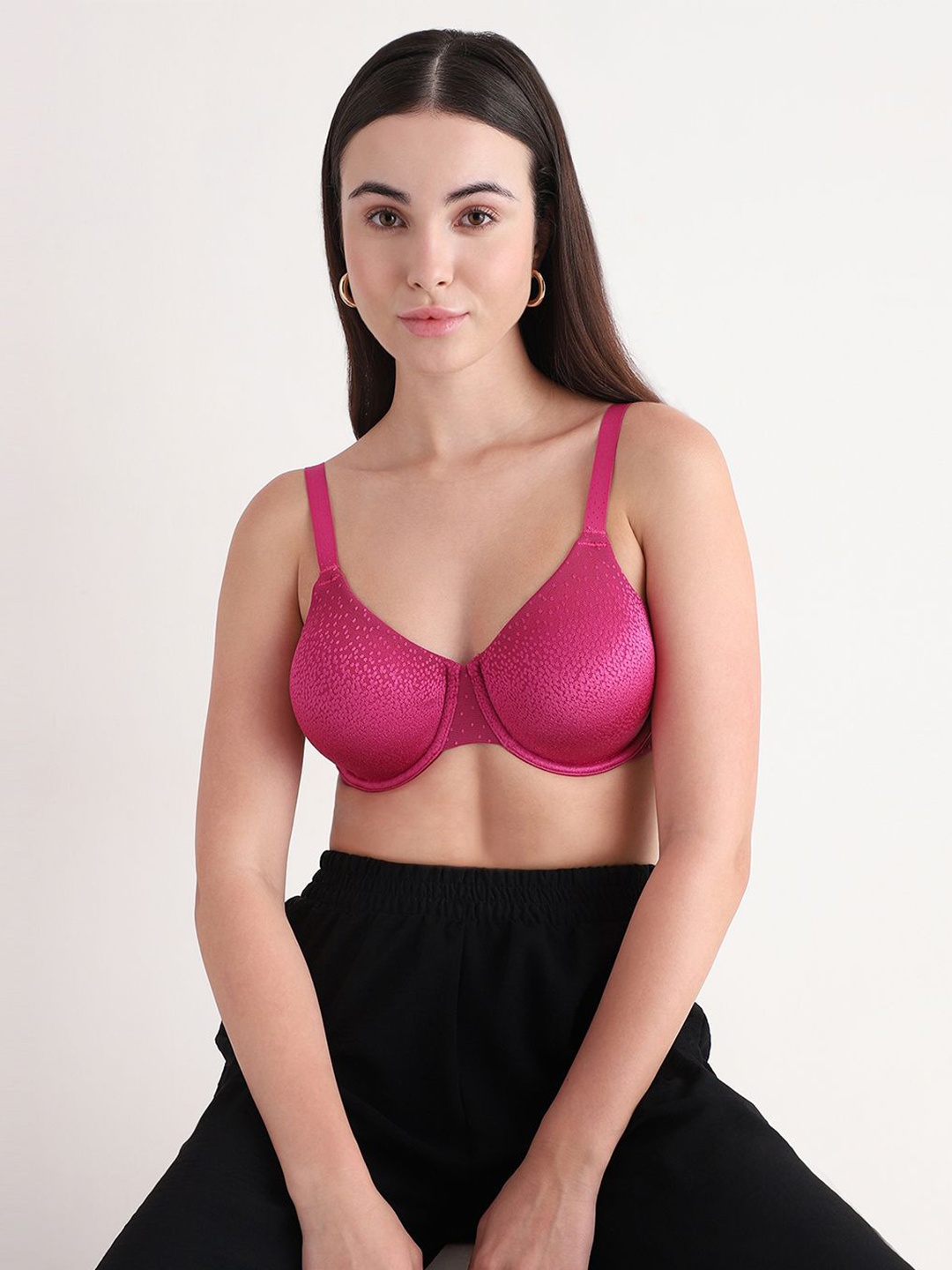 

Wacoal Medium Coverage Underwired Bra, Magenta