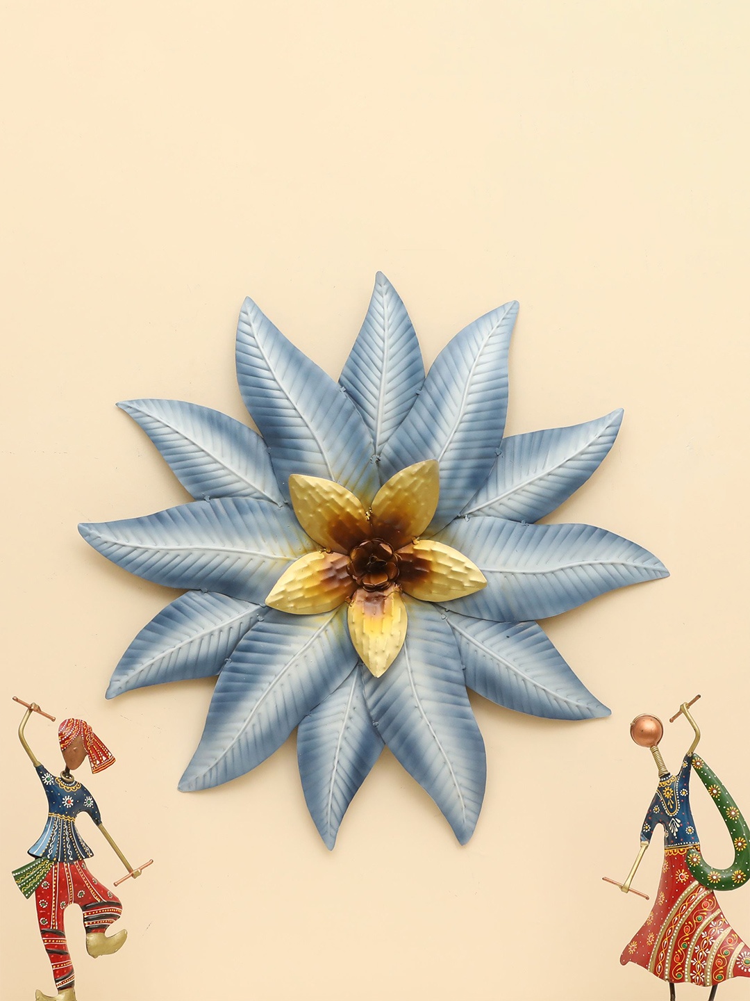 

vedas Mystic Indiana Blue & White Ena Flower Big Wall Decor