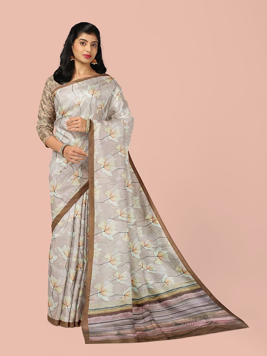 

Avyay Creation Floral Printed Saree, Beige