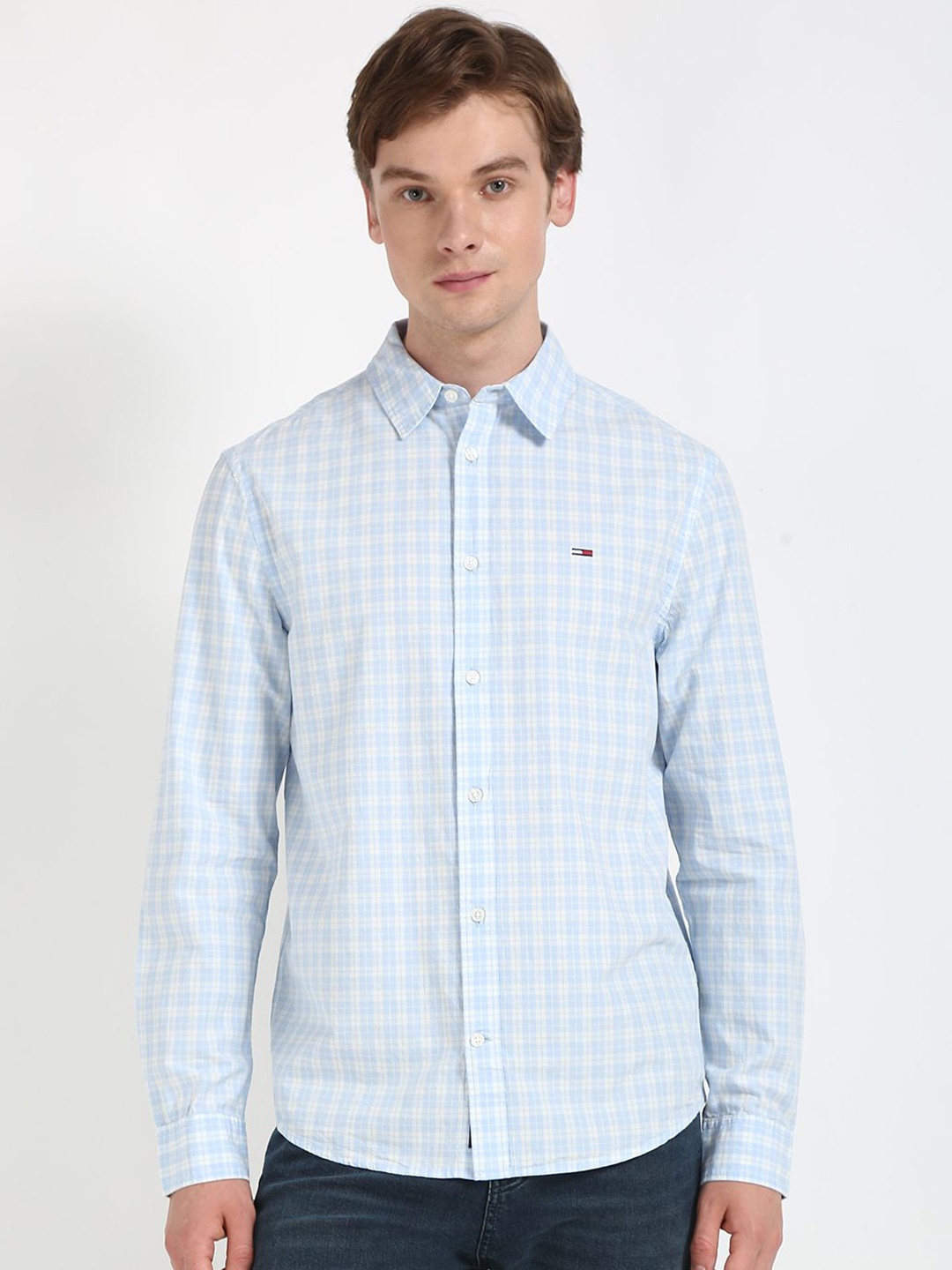 

Tommy Hilfiger Men Spread Collar Micro Checked Cotton Casual Shirt, Blue