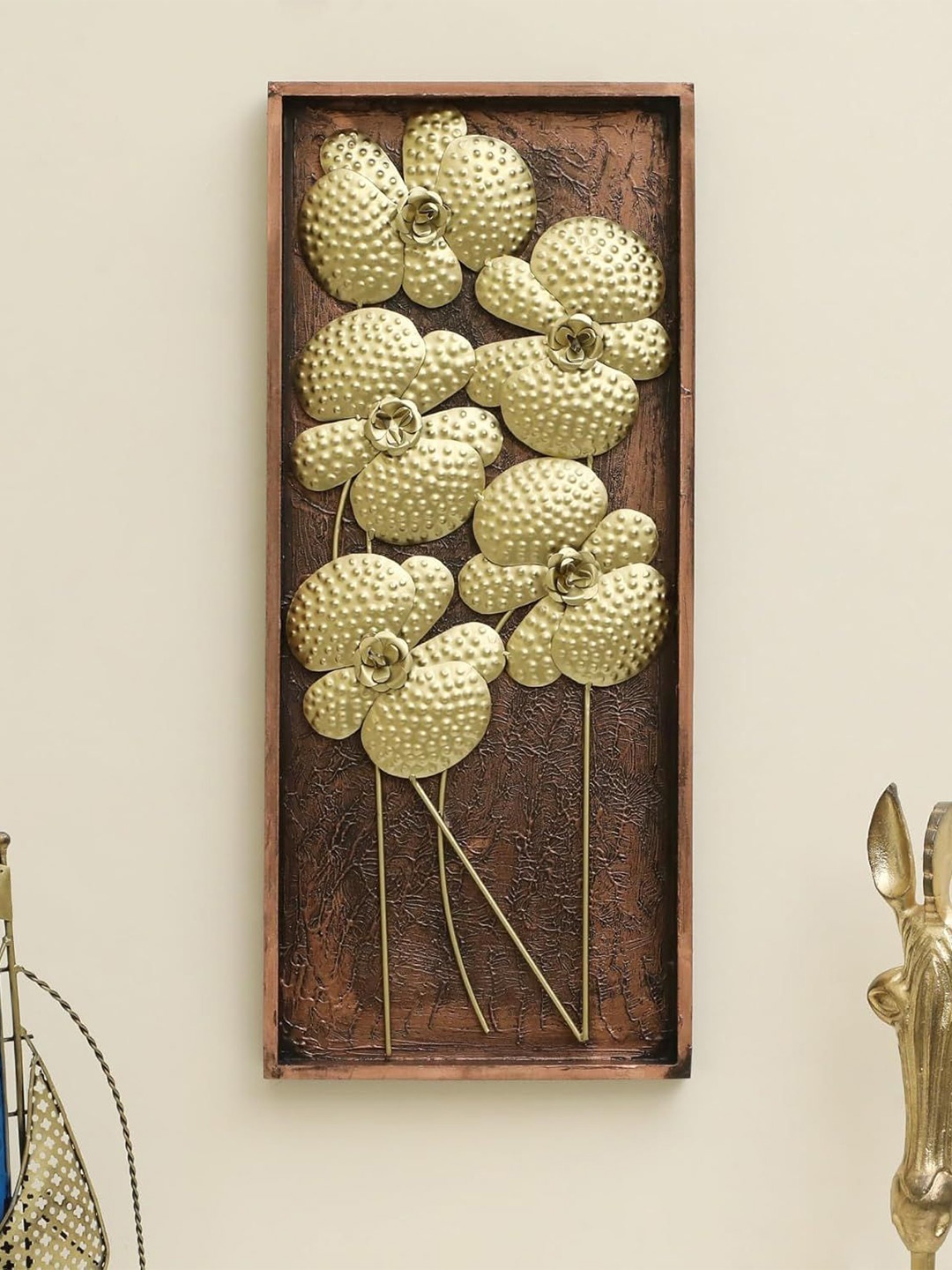 

vedas Gold Toned Mystic Indiana Brown Poppy Flower Wall Decor