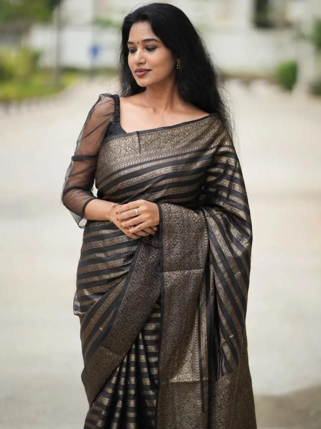 

Upalksh Striped Woven Design Zari Banarasi Saree, Black