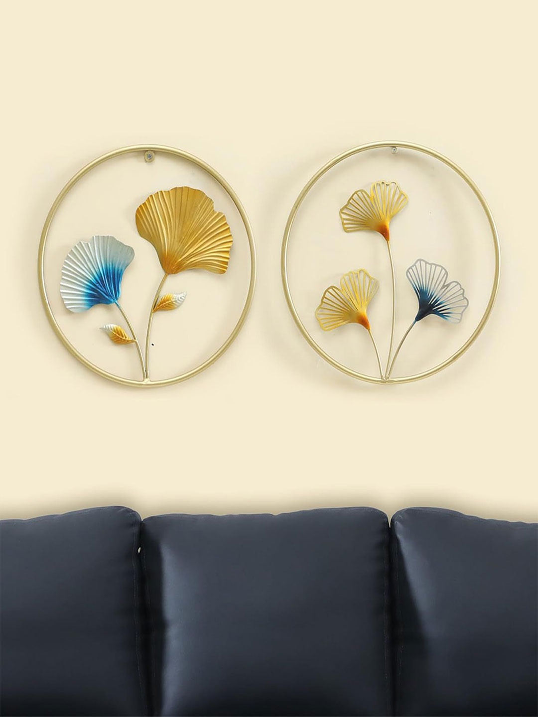 

vedas Mystic Indiana Gold Toned Blue 2 Pieces Vedas Truck Leaf Wall Decor with Round Frame