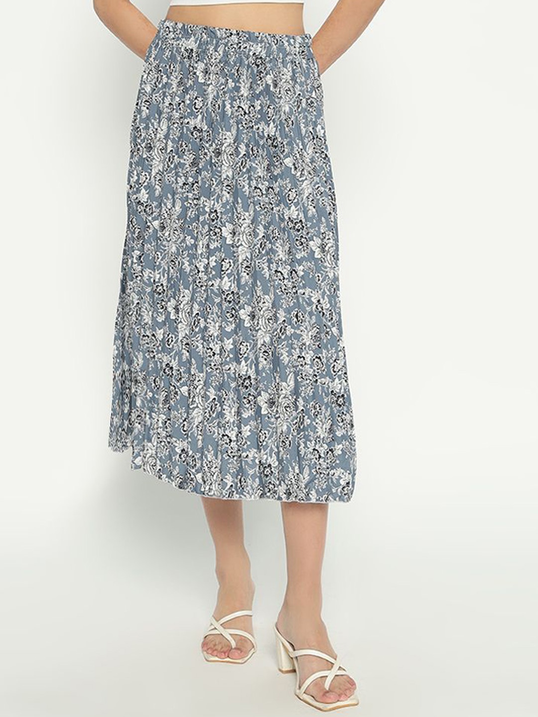 

Femvy Women Floral Printed Pleated Flared Midi Skirt, Blue