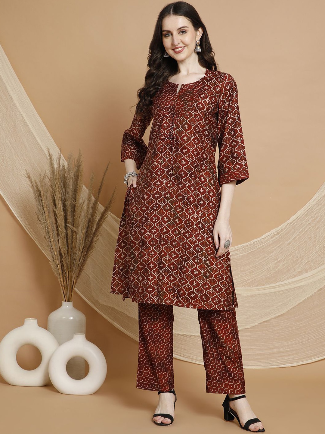 

Nayam By Lakshita Women Ethnic Motifs Printed Regular Sequinned Kurta with Trousers, Rust