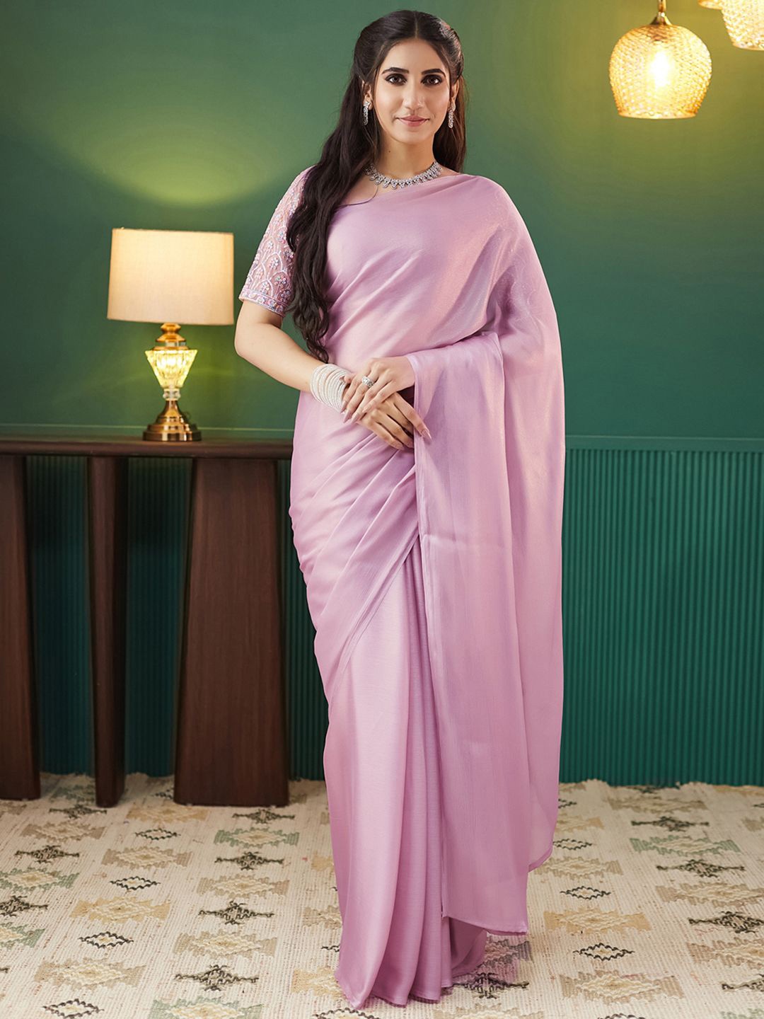 

KALINI Women Pure Georgette Saree With Embroidered Border, Pink