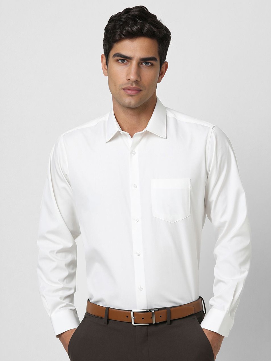 

Van Heusen Men Spread Collar Solid Cotton Formal Shirt, White