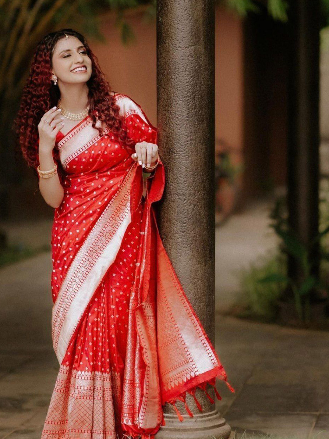 

Upalksh Ethnic Motifs Kota Saree, Red
