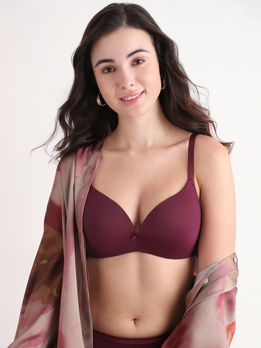 

Wacoal Bra Medium Coverage Lightly Padded, Burgundy