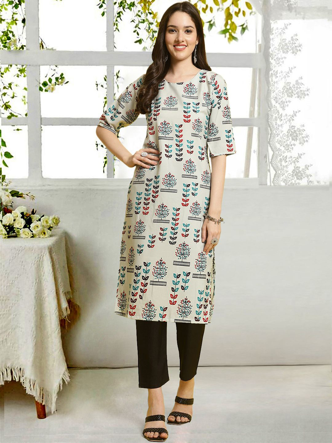 

7Threads Floral Printed Round Neck Straight Kurta With Trousers, Beige