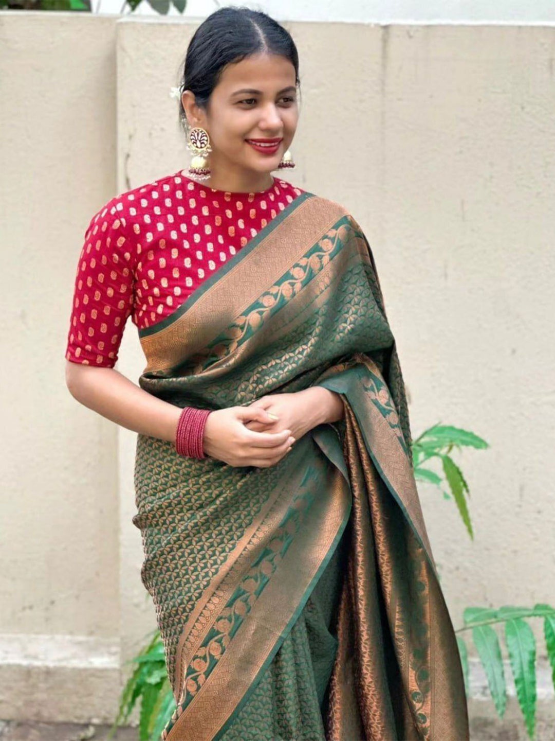 

Upalksh Floral Woven Design Kota Saree, Green