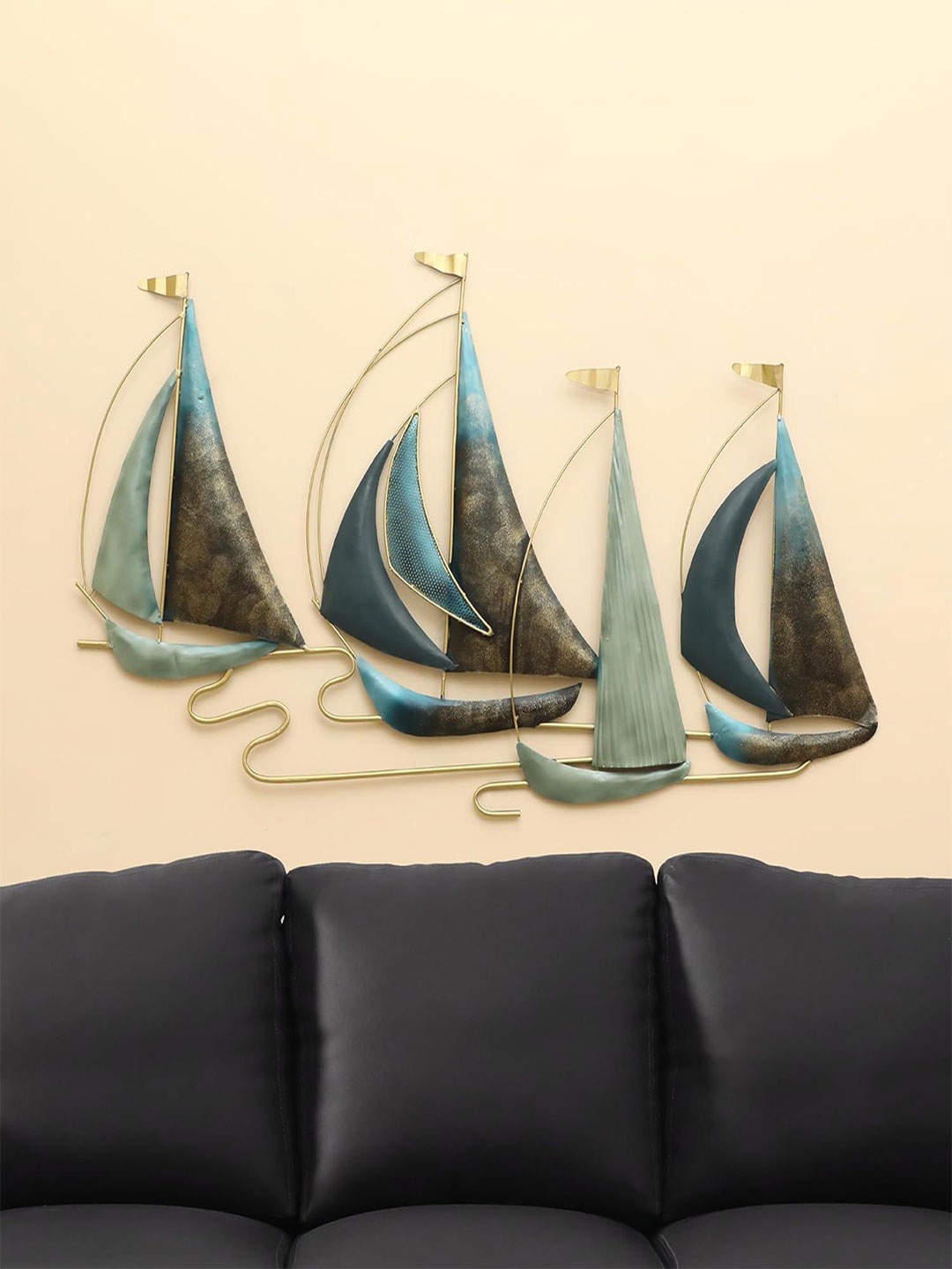 

vedas Mystic Indiana Gold-Toned & Blue Textured Neptune Boat Wall Decor
