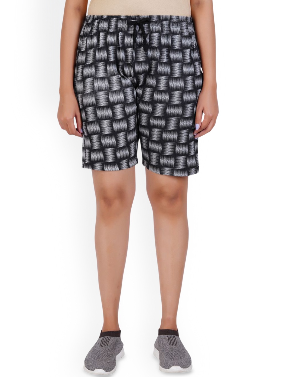 

FEEL TRACK Women Printed Regular Fit Mid-Rise Cotton Shorts, Grey
