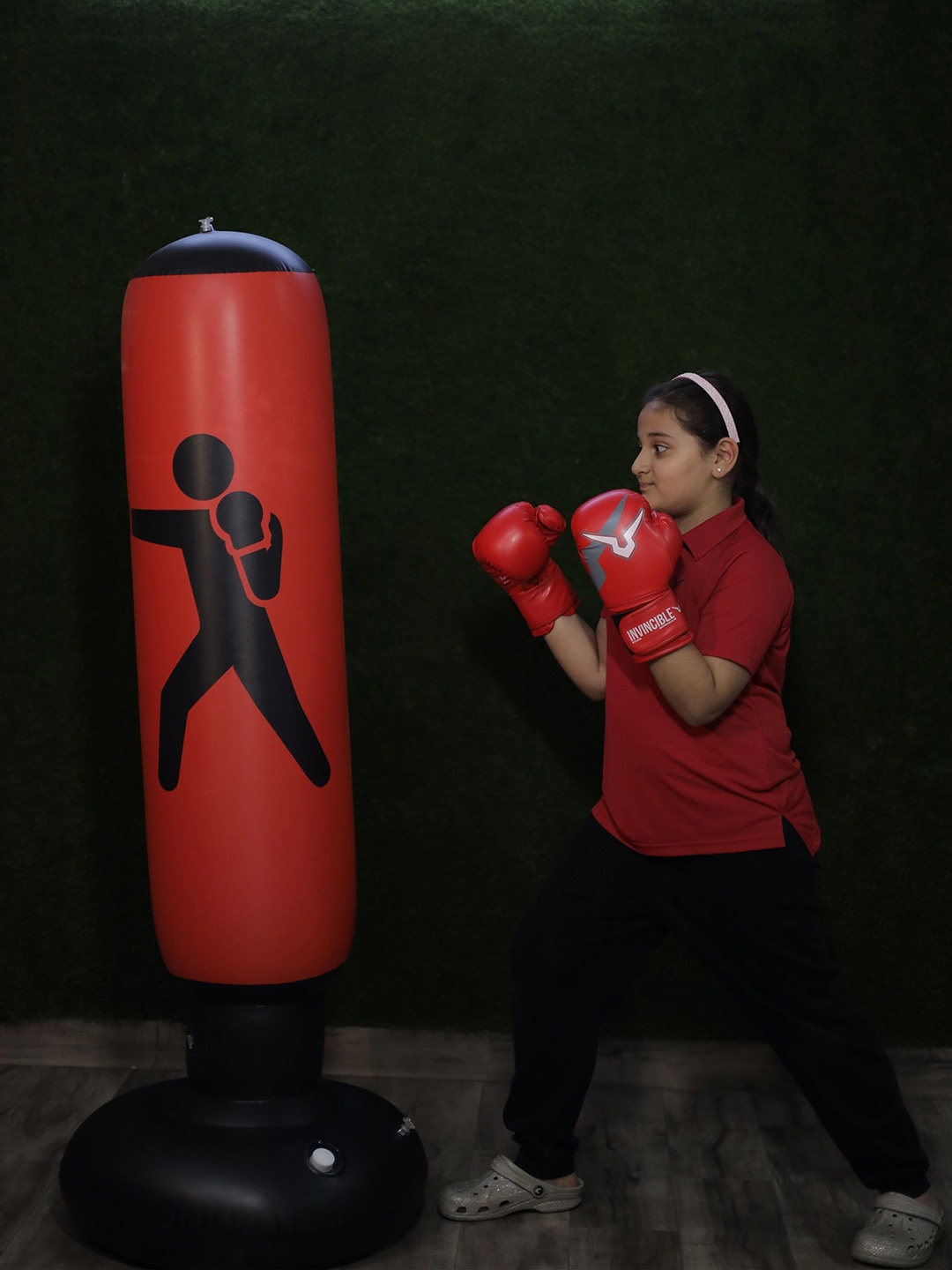 

Invincible Inflatable Free Standing Punching Bag, Red