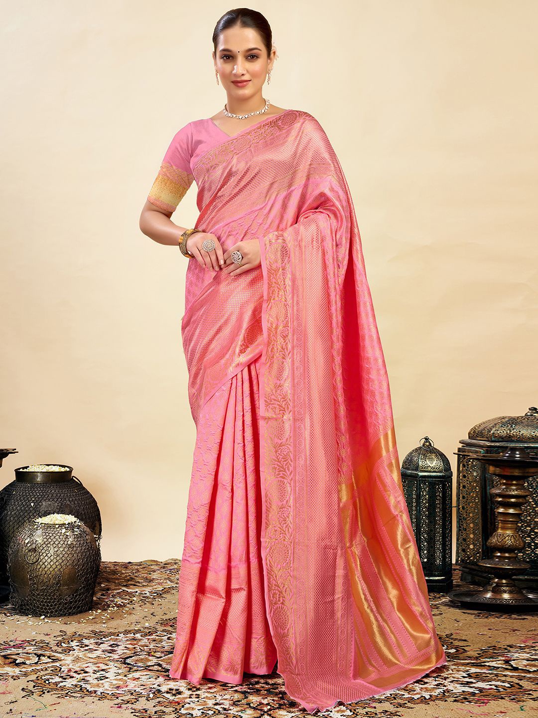 

KALINI Woven Design Zari Banarasi Saree, Pink