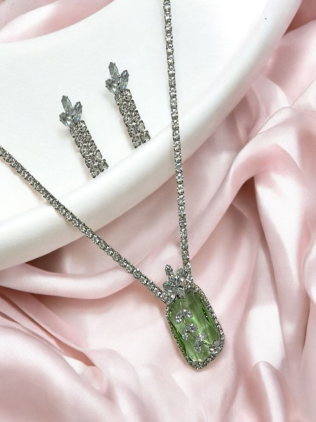 

AccessHer Gold Plated Stone-Studded Necklace and Earrings