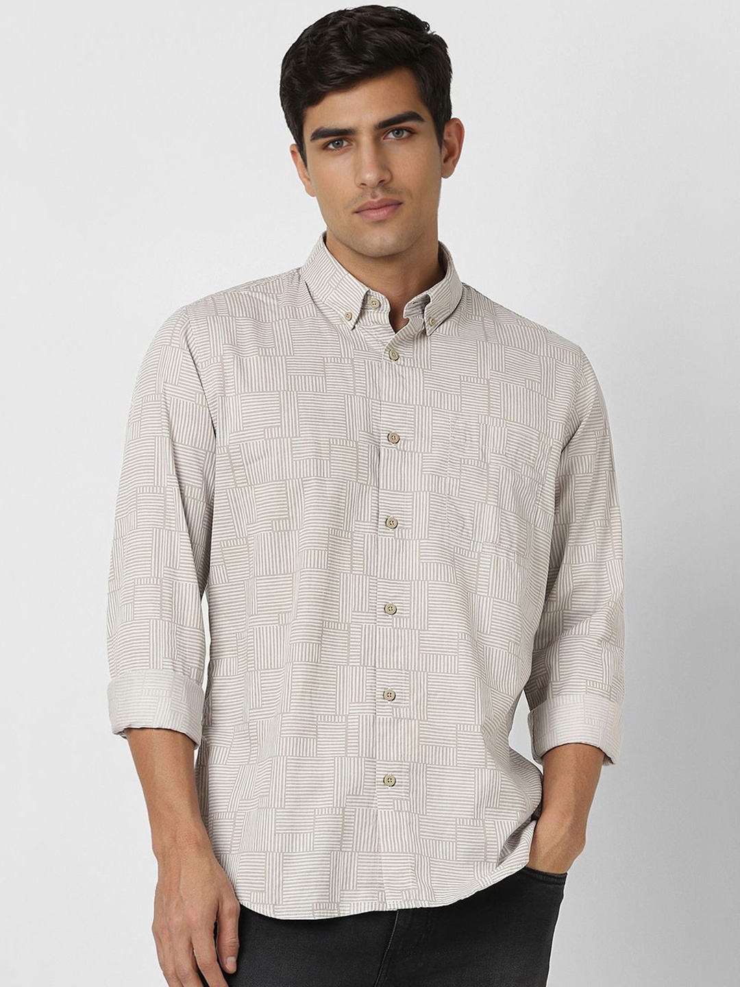 

VAN HEUSEN DENIM LABS Men Slim Fit Geometric Printed Cotton Casual Shirt, Cream
