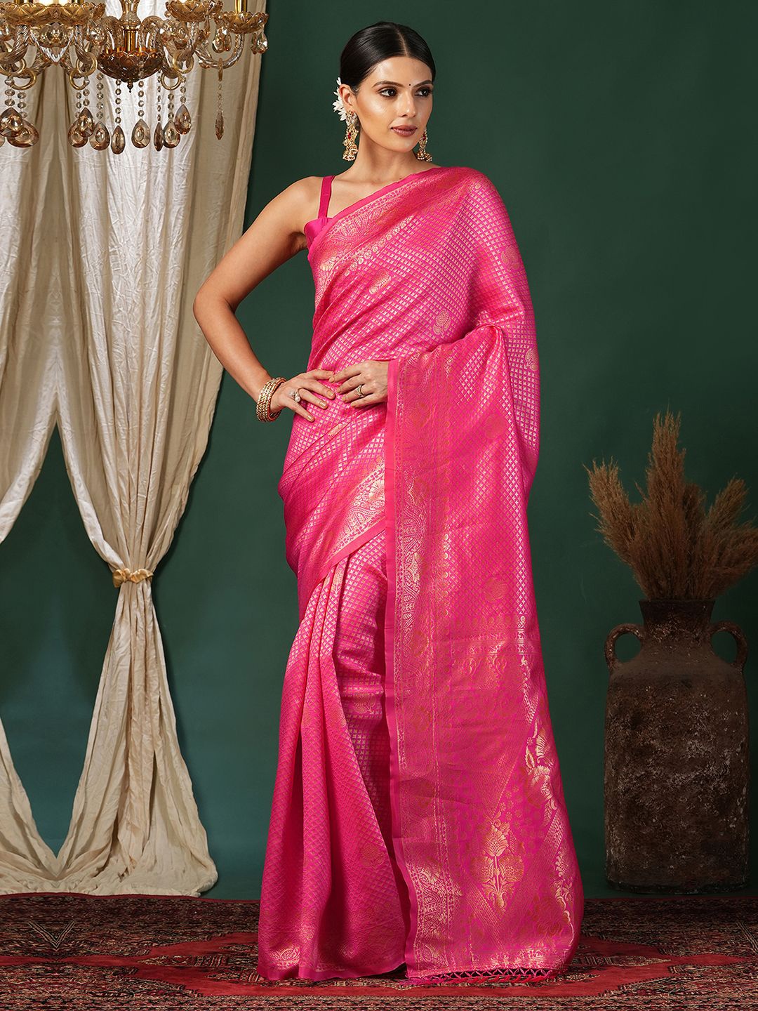 

KALINI Woven Design Zari Banarasi Saree, Pink