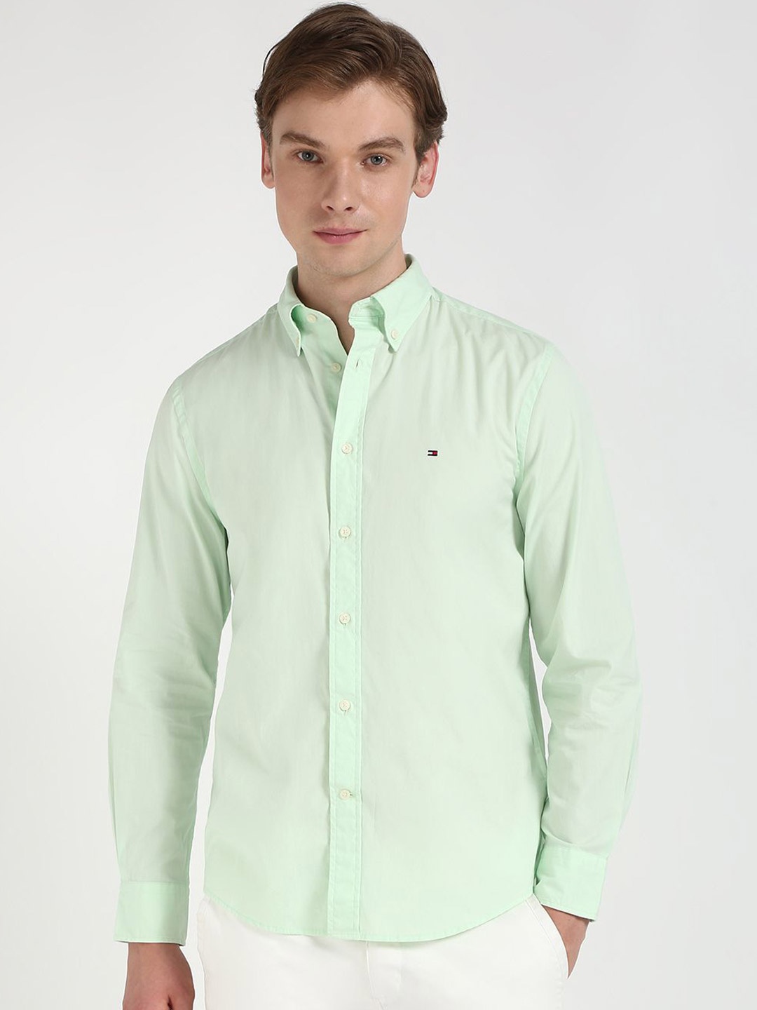 

Tommy Hilfiger Men Button-Down Collar Solid Cotton Casual Shirt, Green