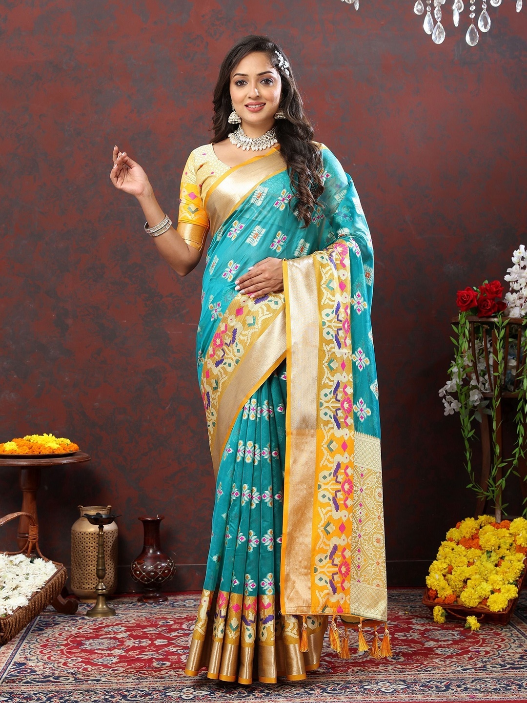 

Upalksh Woven Design Zari Paithani Saree, Blue