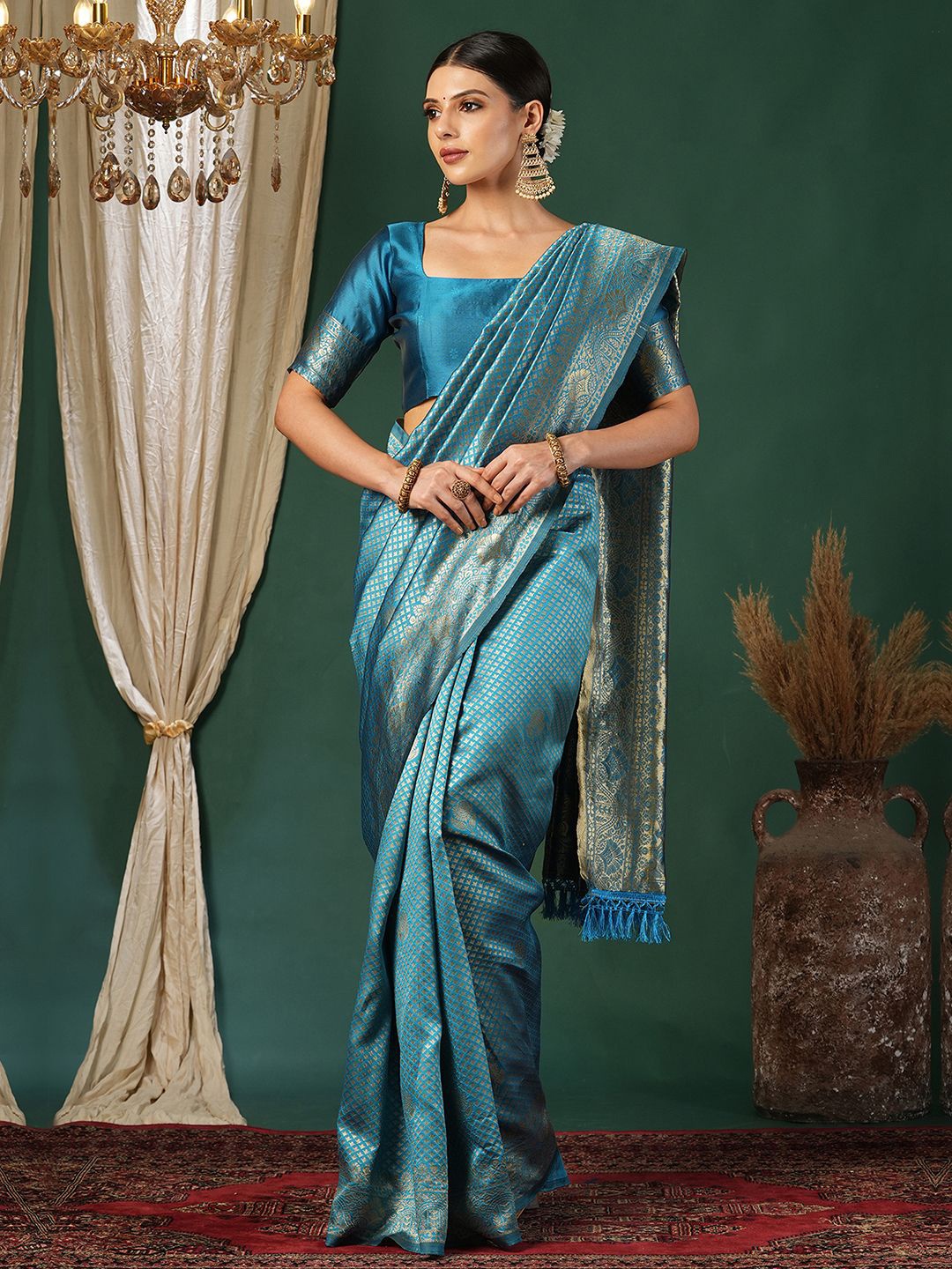 

KALINI Woven Design Zari Banarasi Saree, Blue