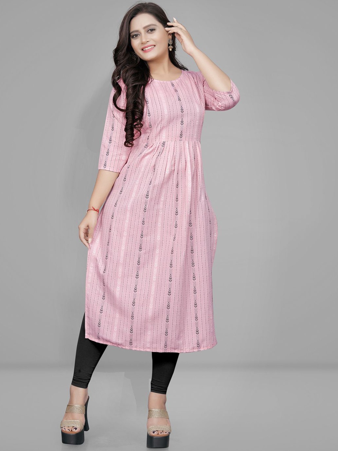 

Lerkiza Maternity Striped Round Neck Pure Cotton Anarkali Kurta, Pink