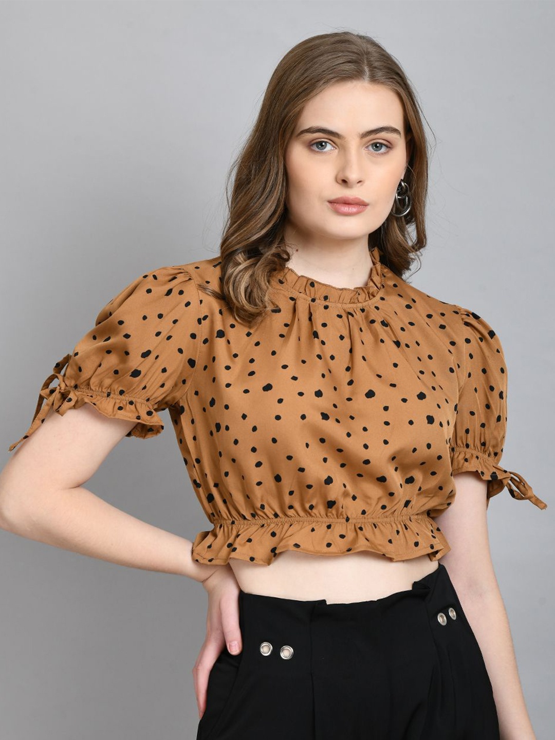 

DressBerry Women Printed Puff Sleeves Blouson Crop Top, Brown