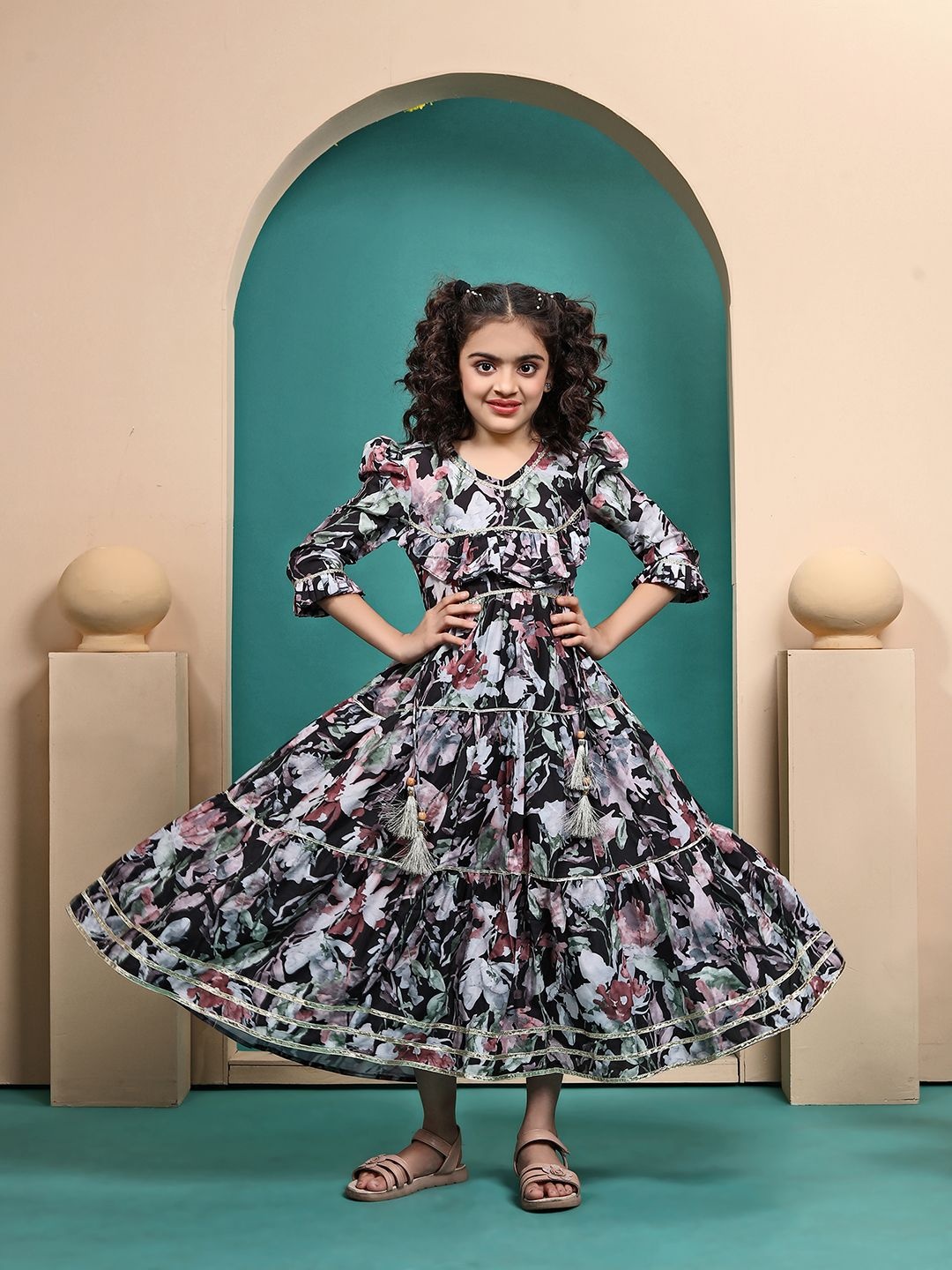 

LOOKS AND LIKES Girls Floral Printed Organic Cotton Fit & Flare Maxi Dress, Black