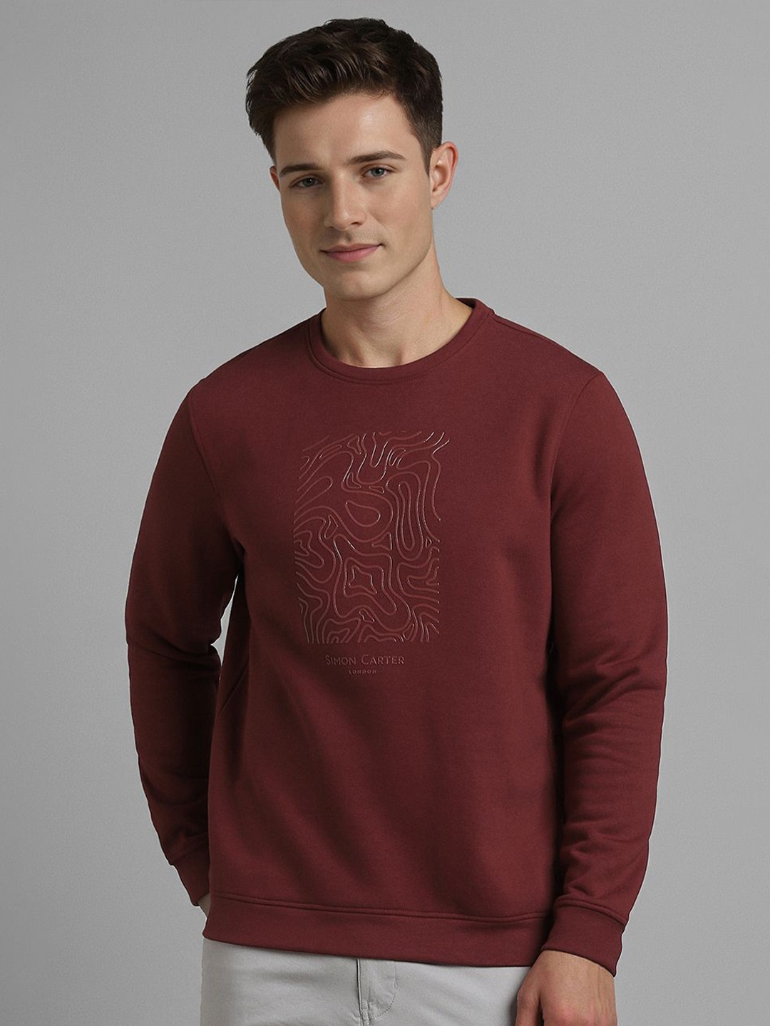 

SIMON CARTER LONDON Men Printed Round Neck Pullover Sweatshirt, Maroon