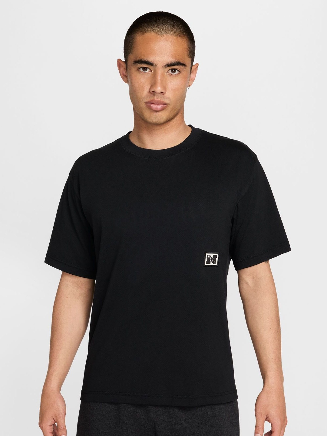 

Nike Men Solid Dri-FIT Relaxed Fit Cotton Fitness Sport T-shirt, Black