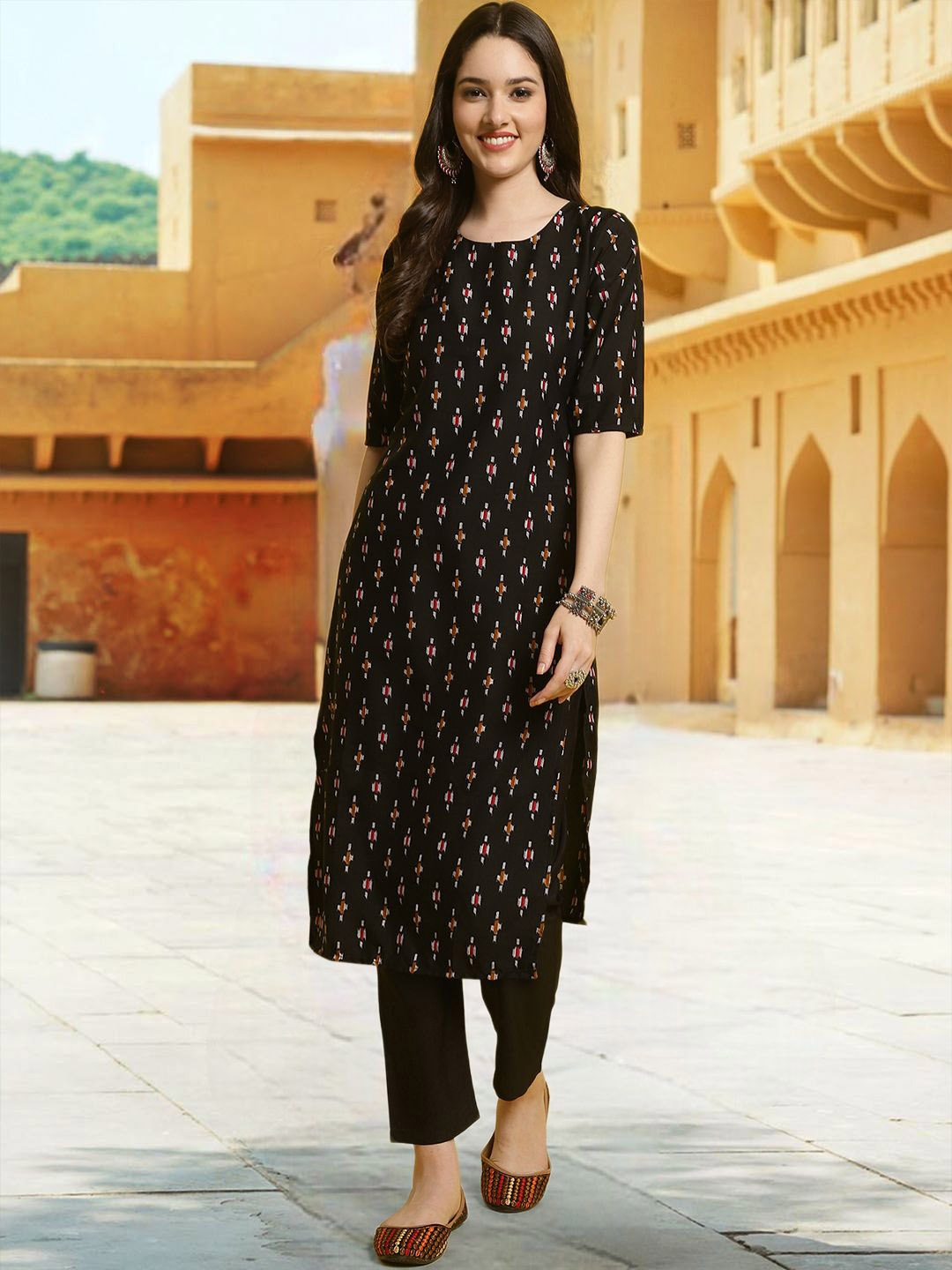 

7Threads Ethnic Motifs Printed Round Neck Straight Kurta With Trousers, Black