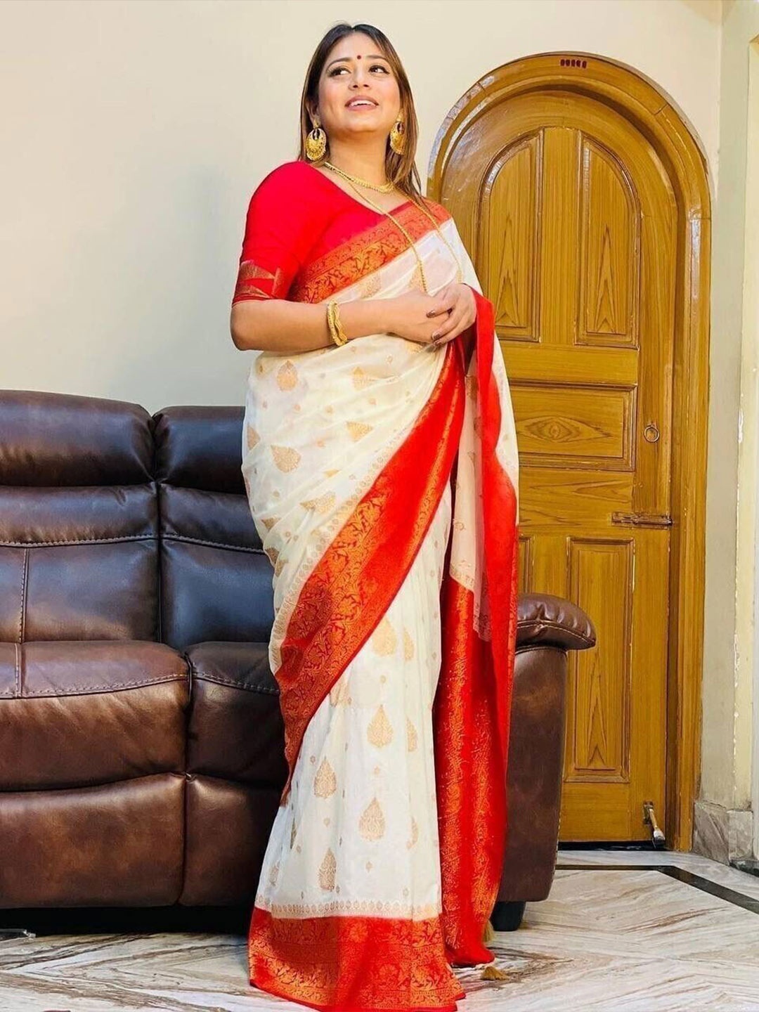 

Upalksh Pure Silk Kanjeevaram Saree, White