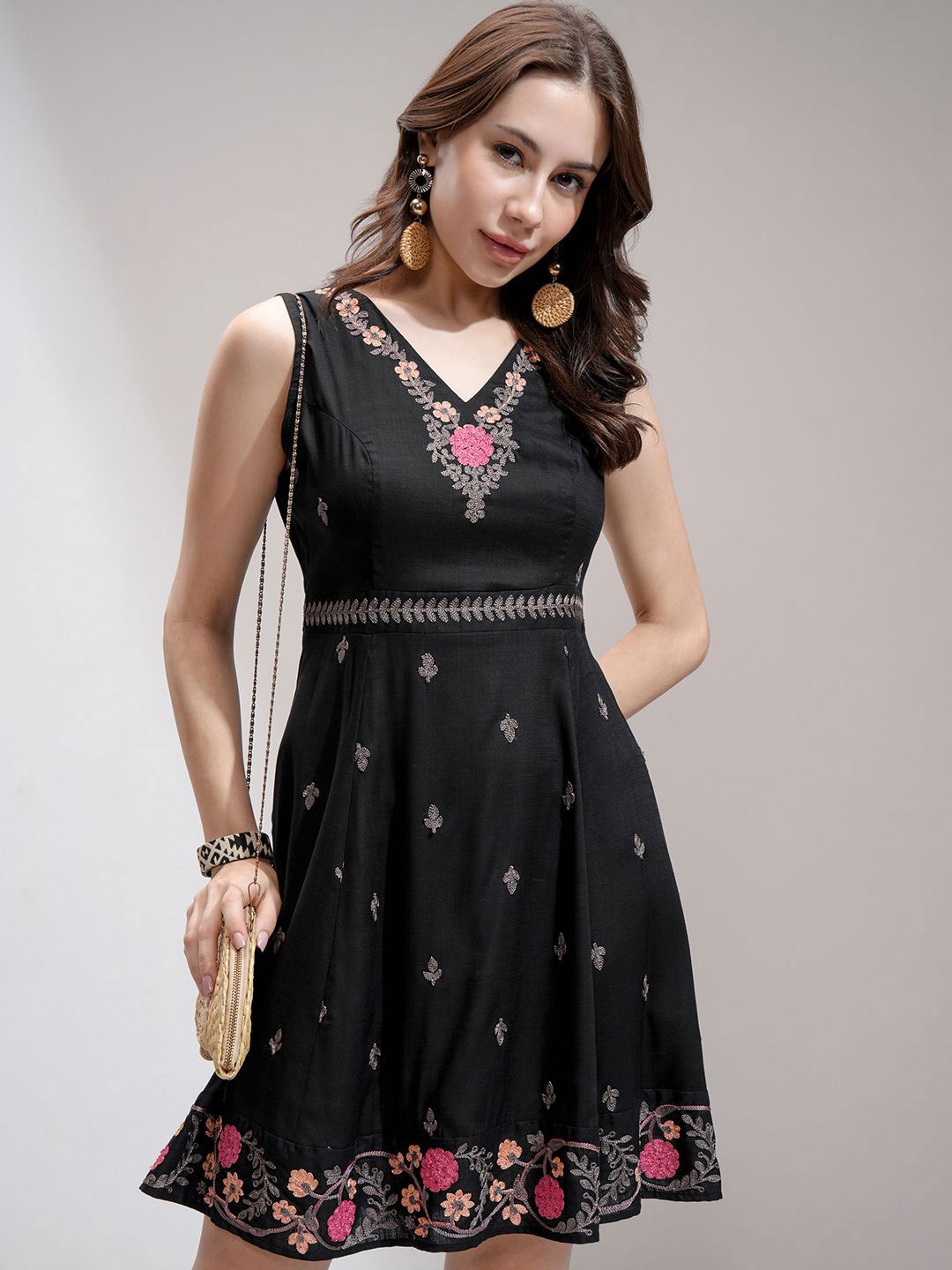 

Vishudh Women Embroidered A-Line Midi Dress, Black