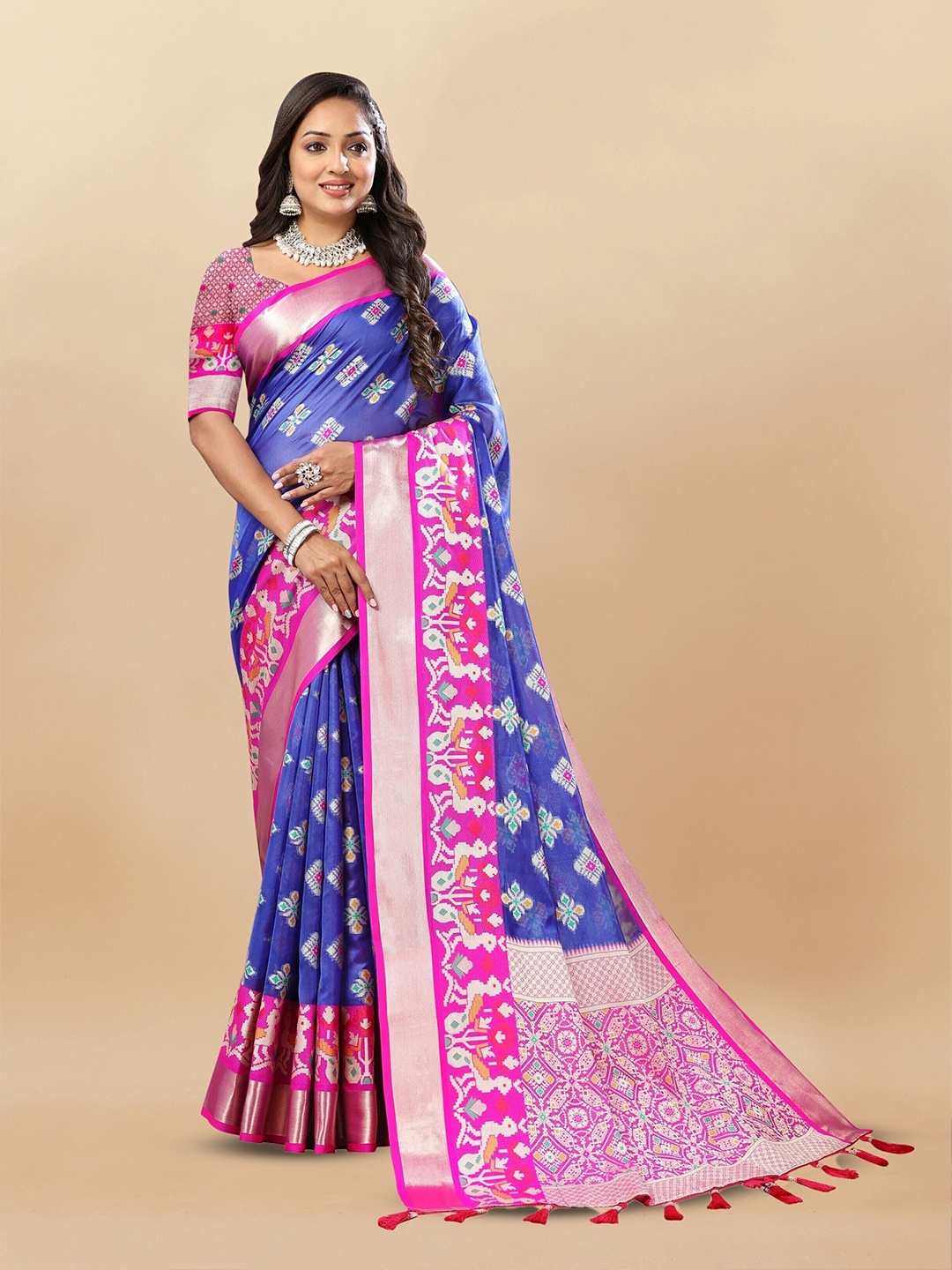 

Upalksh Ethnic Motifs Zari Paithani Saree, Blue