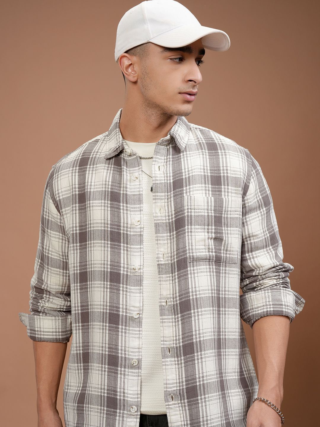 

HIGHLANDER Men Relaxed Fit Spread Collar Tartan Checked Cotton Casual Shirt, White