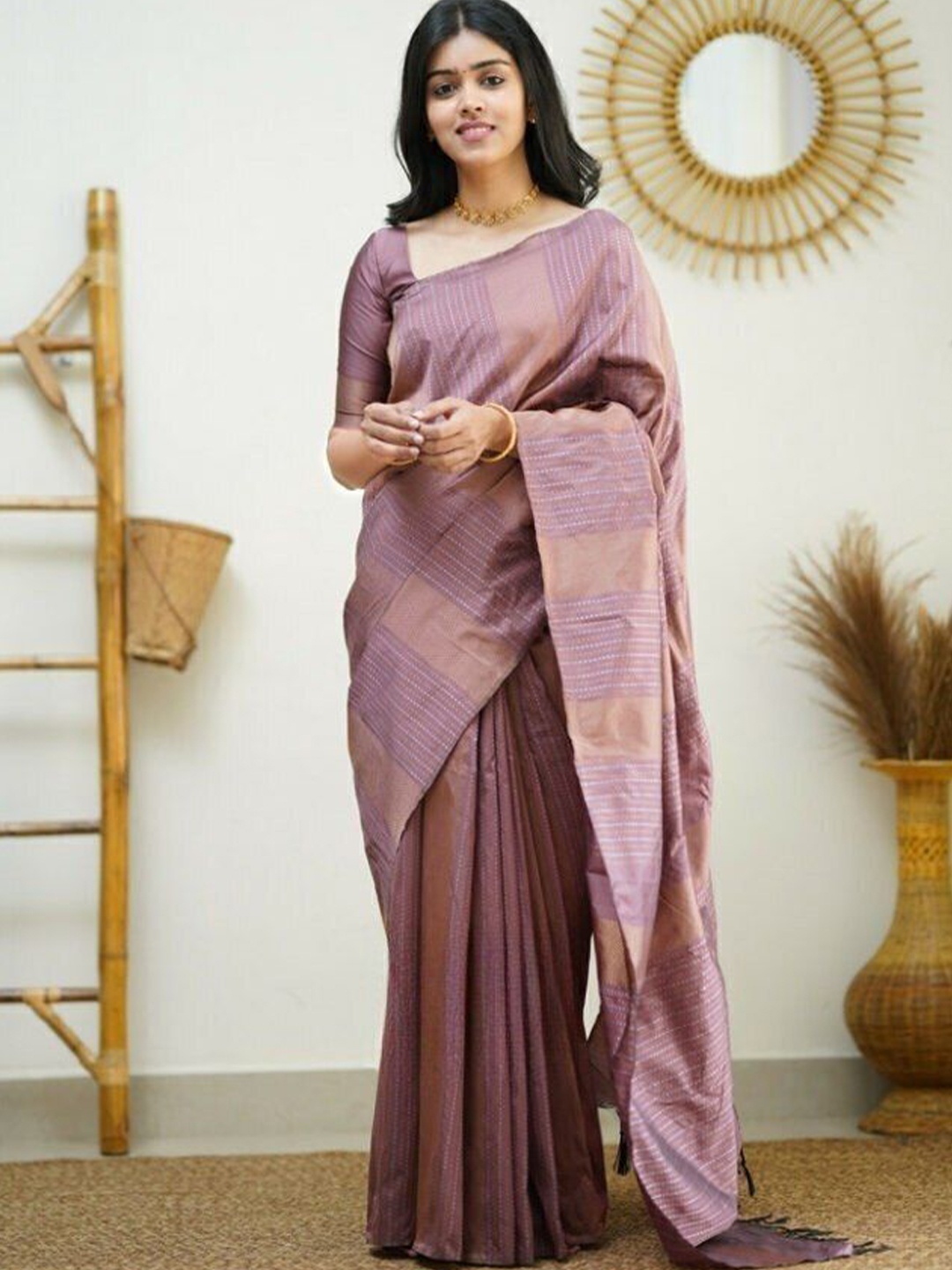 

Upalksh Striped Woven Design Banarasi Saree, Pink