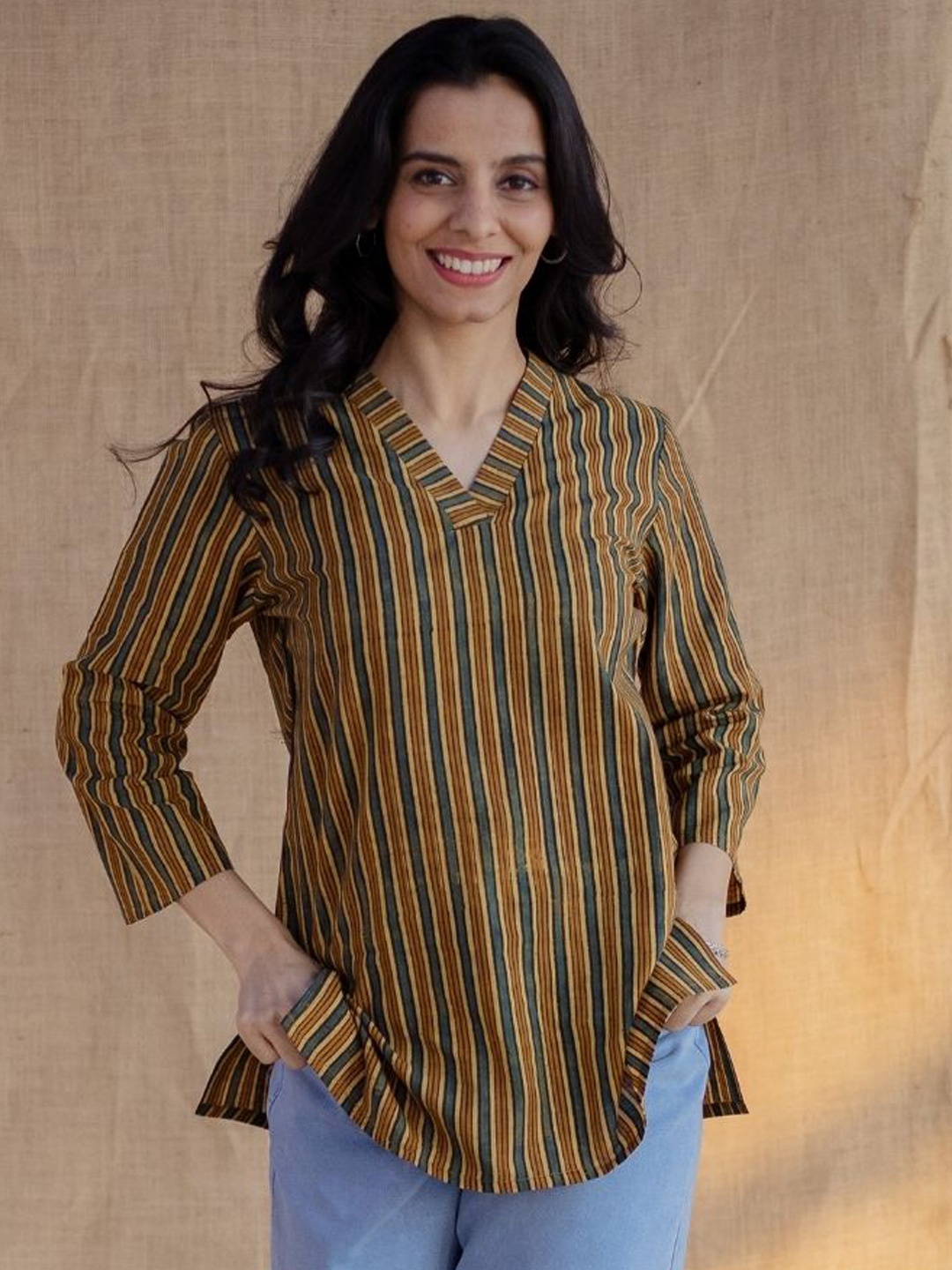 

THE INDIAN ETHNIC CO Print Cotton Top, Mustard