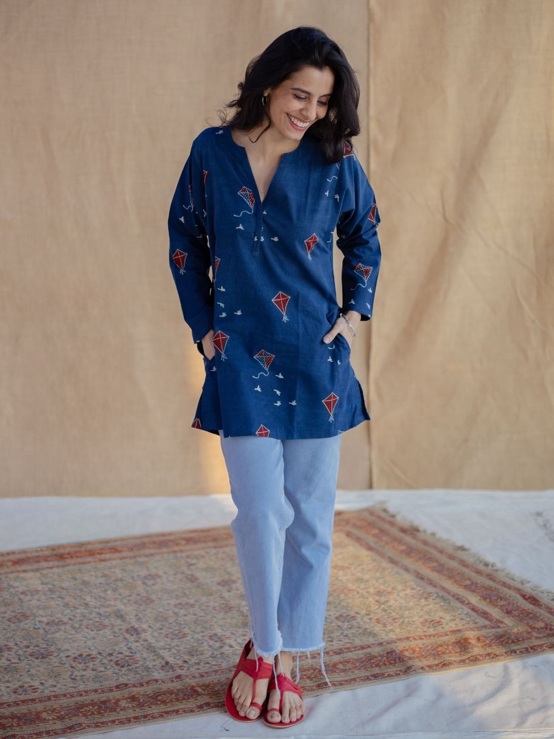 

THE INDIAN ETHNIC CO Floral Print Cotton Top, Blue