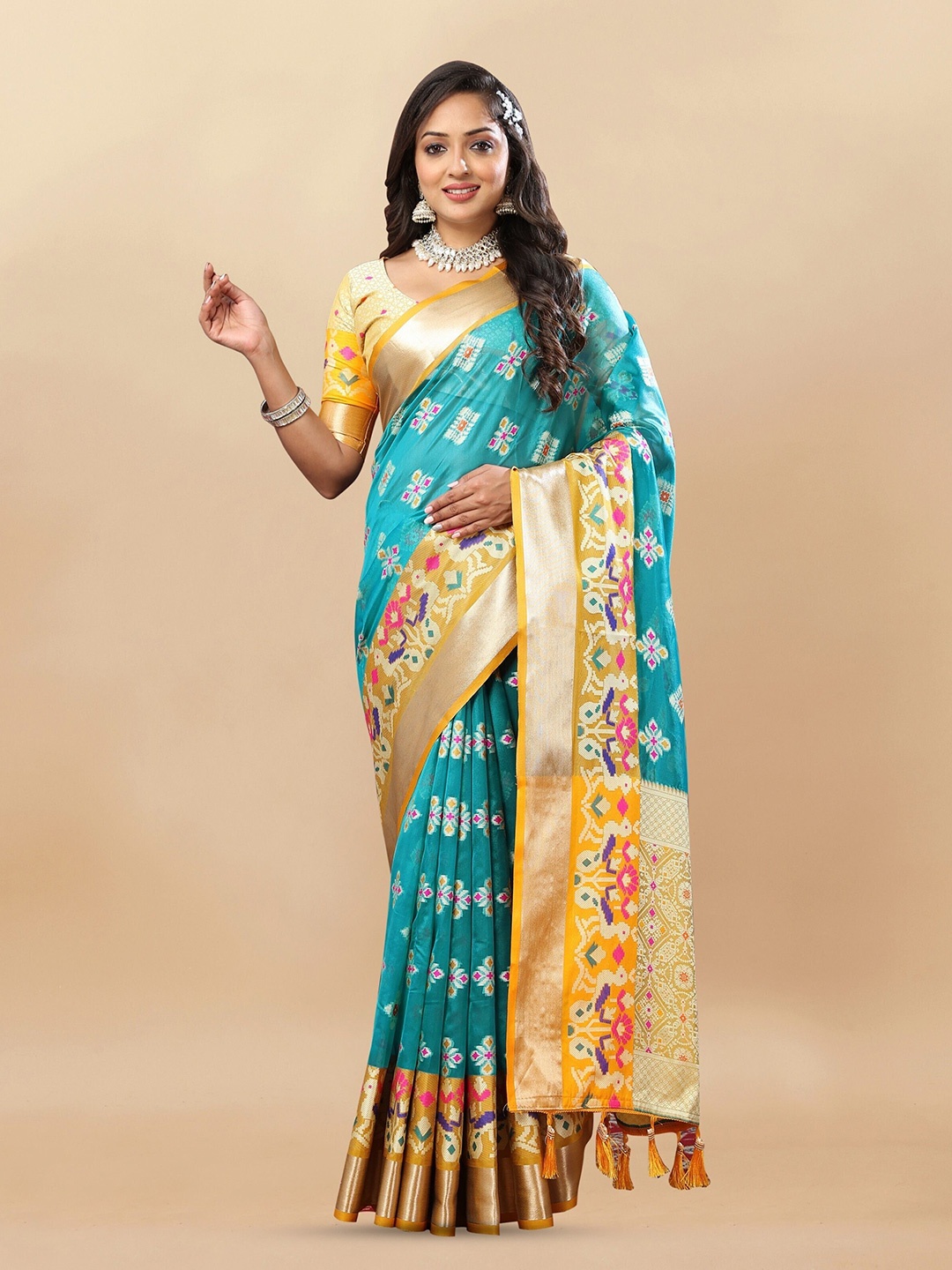 

Upalksh Woven Design Zari Pure Cotton Paithani Saree, Blue