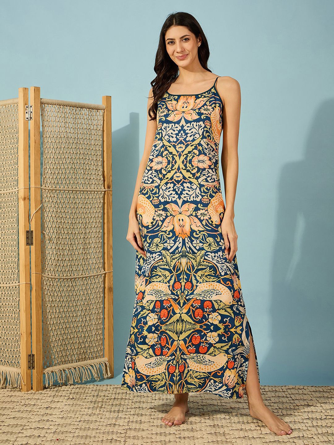 

The Kaftan Company Women Printed Maxi Nightdress, Navy blue