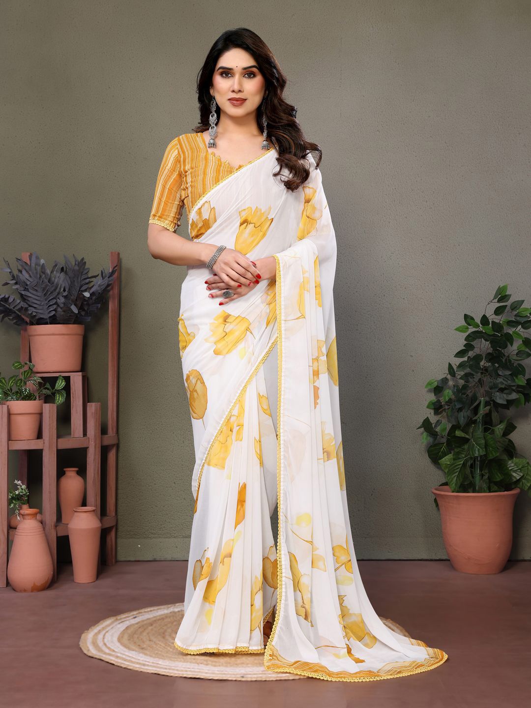 

WINKLECART Floral Pure Georgette Block Print Saree, Mustard