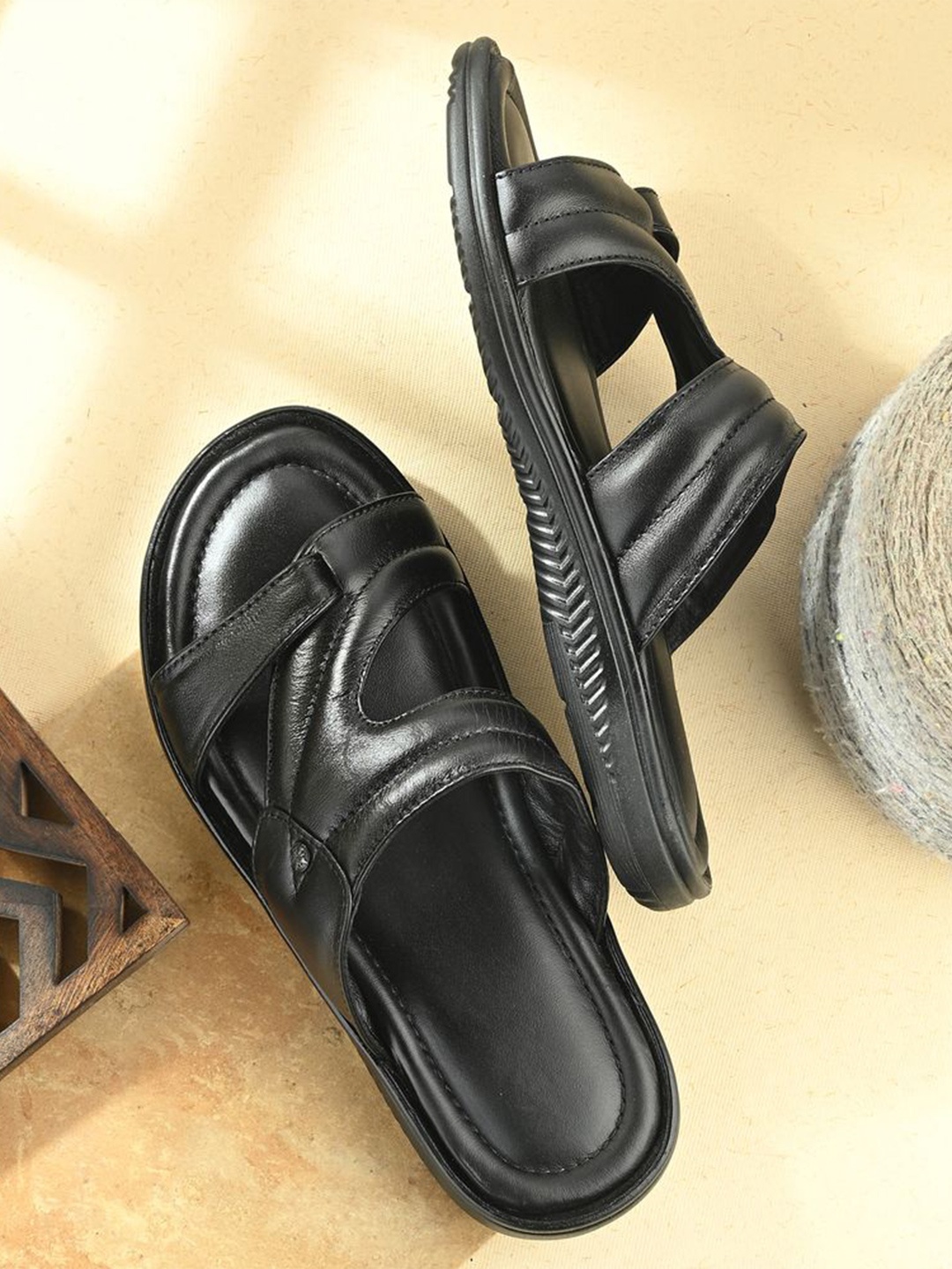 

Auserio Men Comfort Sandals, Black